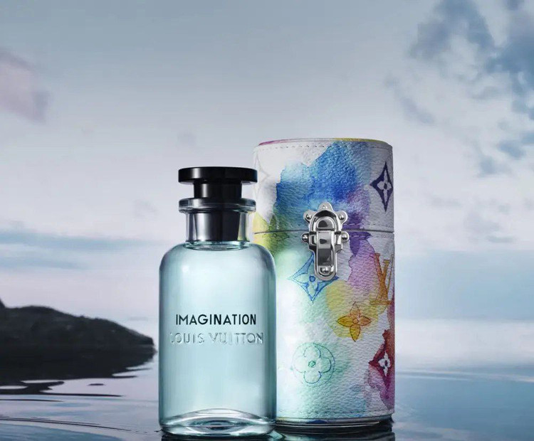 عطر ادکلن لویی ویتون ایمجینیش 100میل با طبع خنک و مرکباتی مناسب برای آقایان