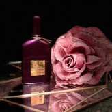 عطر تام فورد ولوت ارکید ۱۰۰میل مناسب برای بانوان با طبع گرم و شیرین