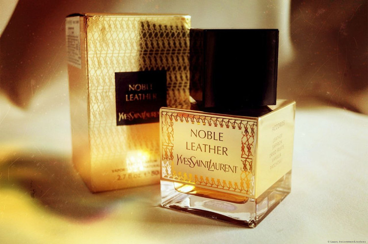 عطر ادکلن ایو سن لورن نوبل لدر ۸۰میل مناسب برای آقایان و بانوان با طبع گرم