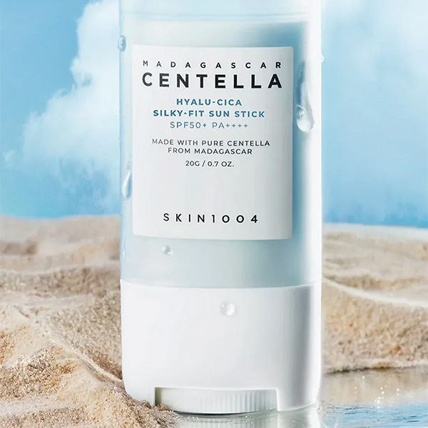 ضد آفتاب استیکی سنتلا اسکین 1004